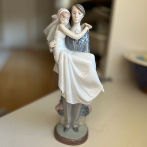 Lladró “Over the Threshold” porcelain collectible, handmade in Spain